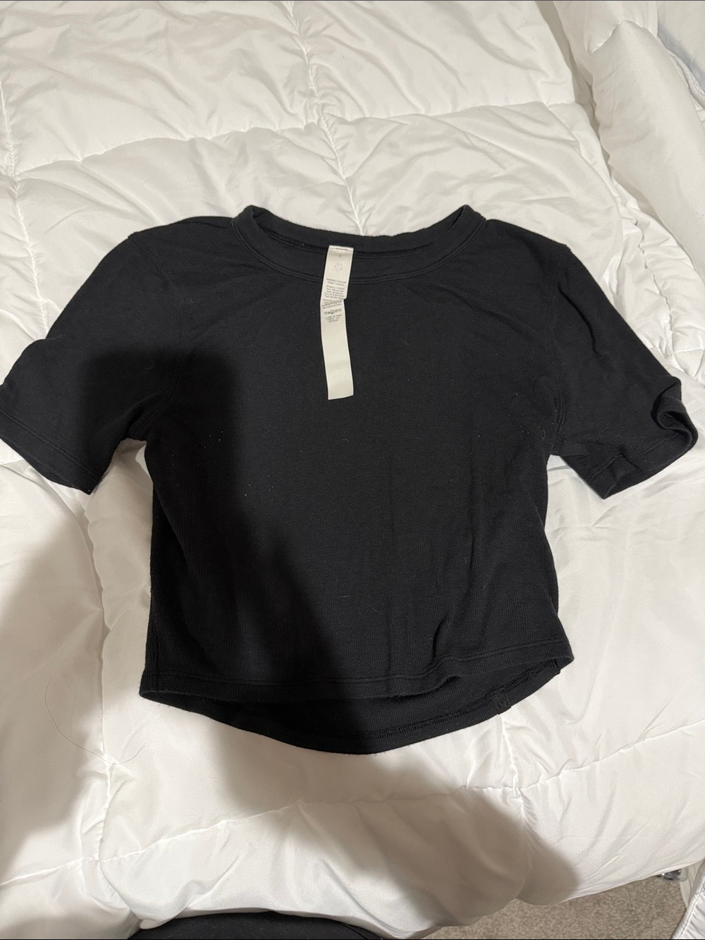 Lululemon Black Cropped Short Sleeve Tee